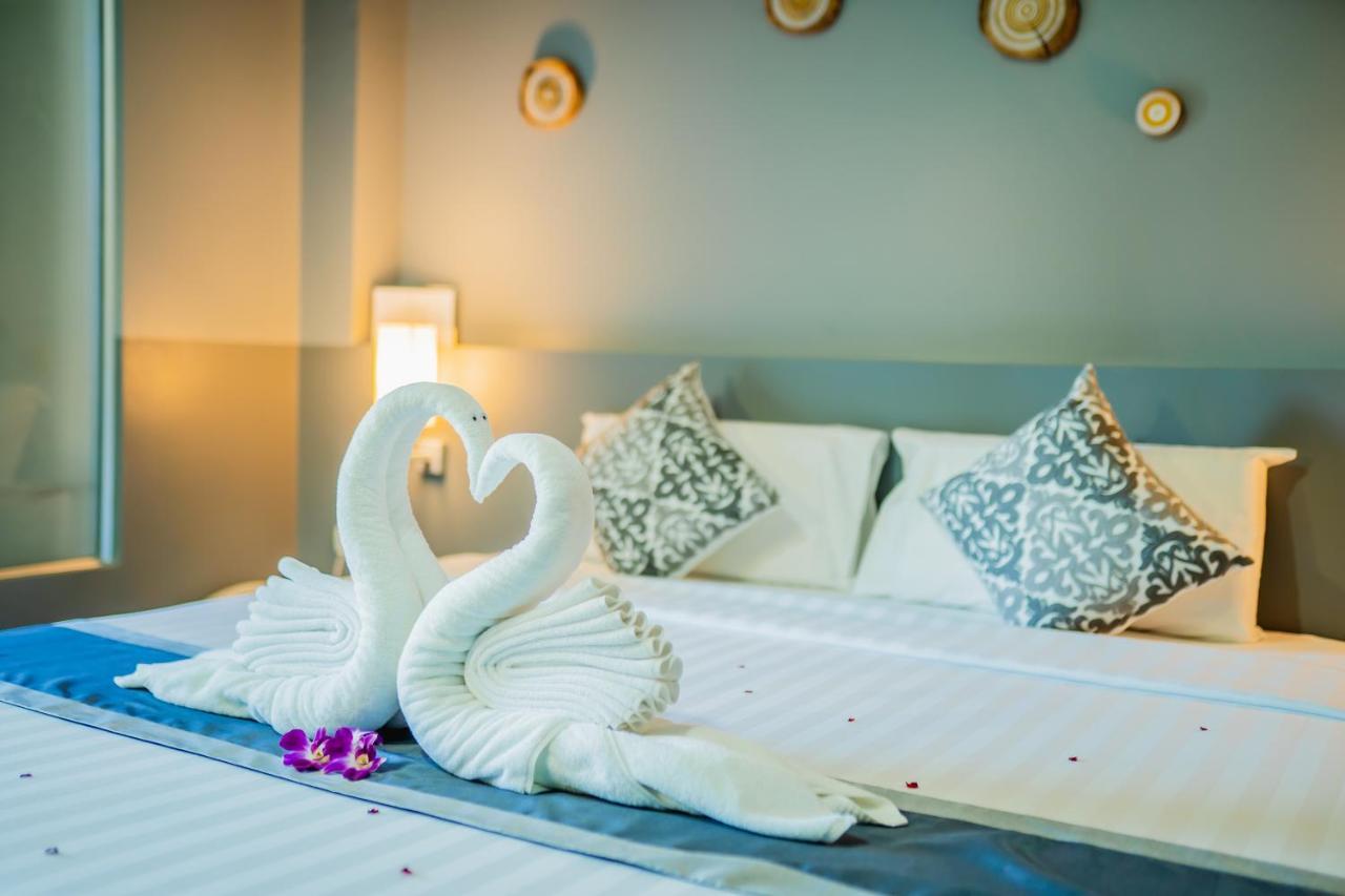 The Rubber Hotel Phuket Таланг Экстерьер фото