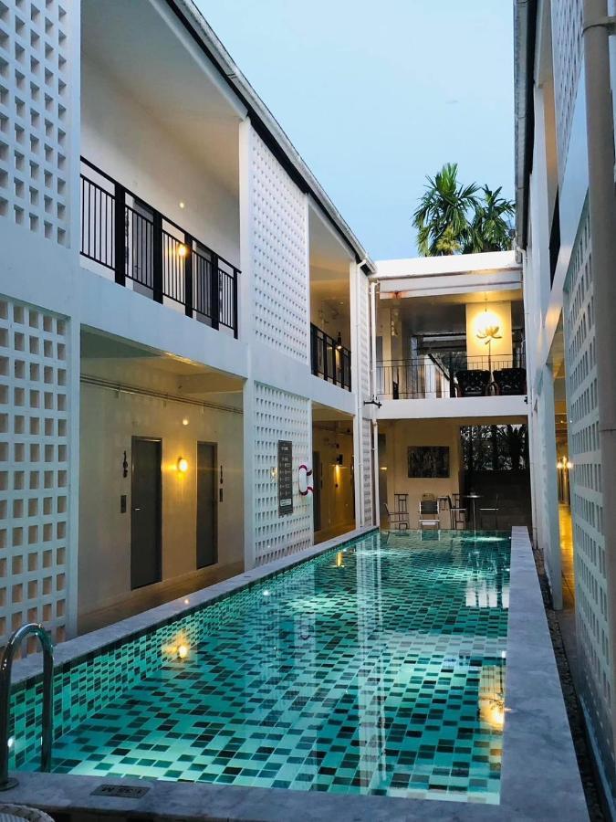 The Rubber Hotel Phuket Таланг Экстерьер фото